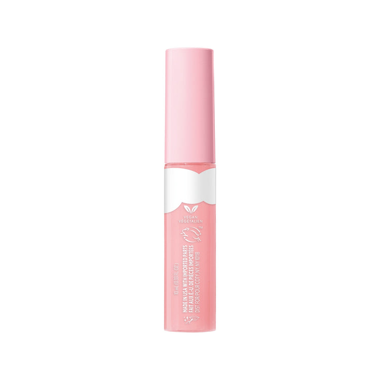 Uncover the secret to supple, scrumptious lips in a single swipe with Covergirl Clean Fresh Yummy Gloss. Infused with naturally derived antioxidants and hyaluronic acid for instant hydration, this Covergirl lip gloss makes your pout feel nourished, fuller and healthier. Cruelty- and gluten-free, the vegan formula of ou